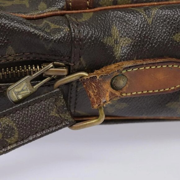 LOUIS VUITTON Monogram Danube MM Shoulder Bag M45264 LV Auth - Picture 10 of 15